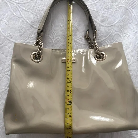❌SOLD❌Kate Spade Patent leather bag - Picture 3 of 9